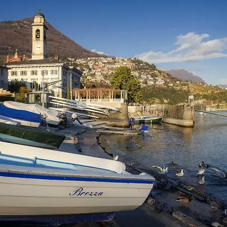 Romantic * Cernobbio